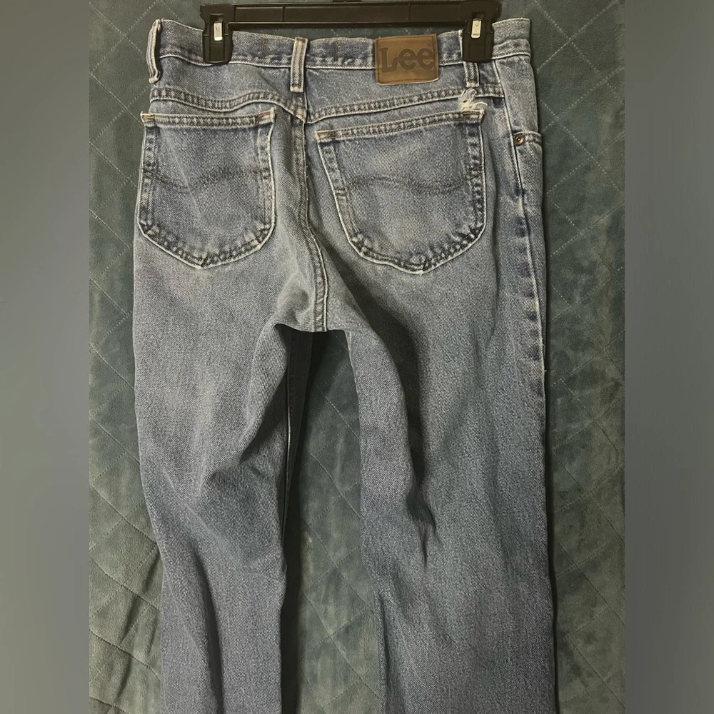 Women's Vintage Lee Mom Denim Jeans Straight Leg, High Waist Size 31X32 - Picture 5 of 11